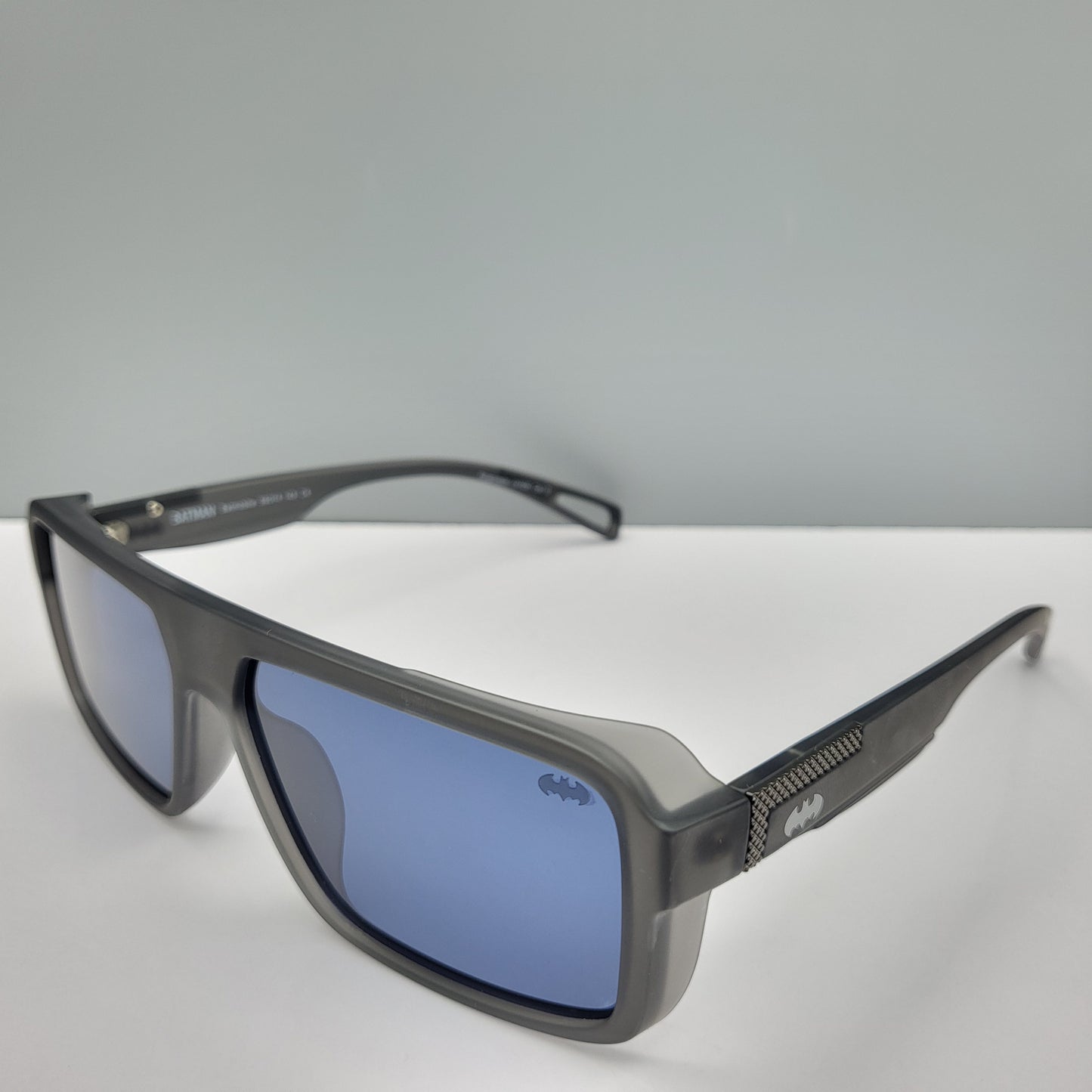 Batman-Blue Polarized-Sunglasses Ba2